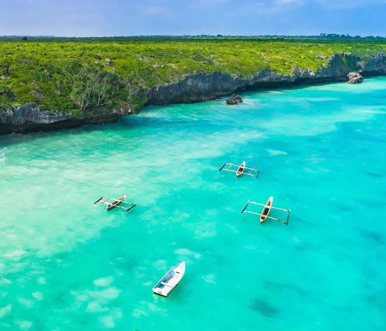 Zanzibar Luxury Beach Vacations. Luxury Safaris Tanzania