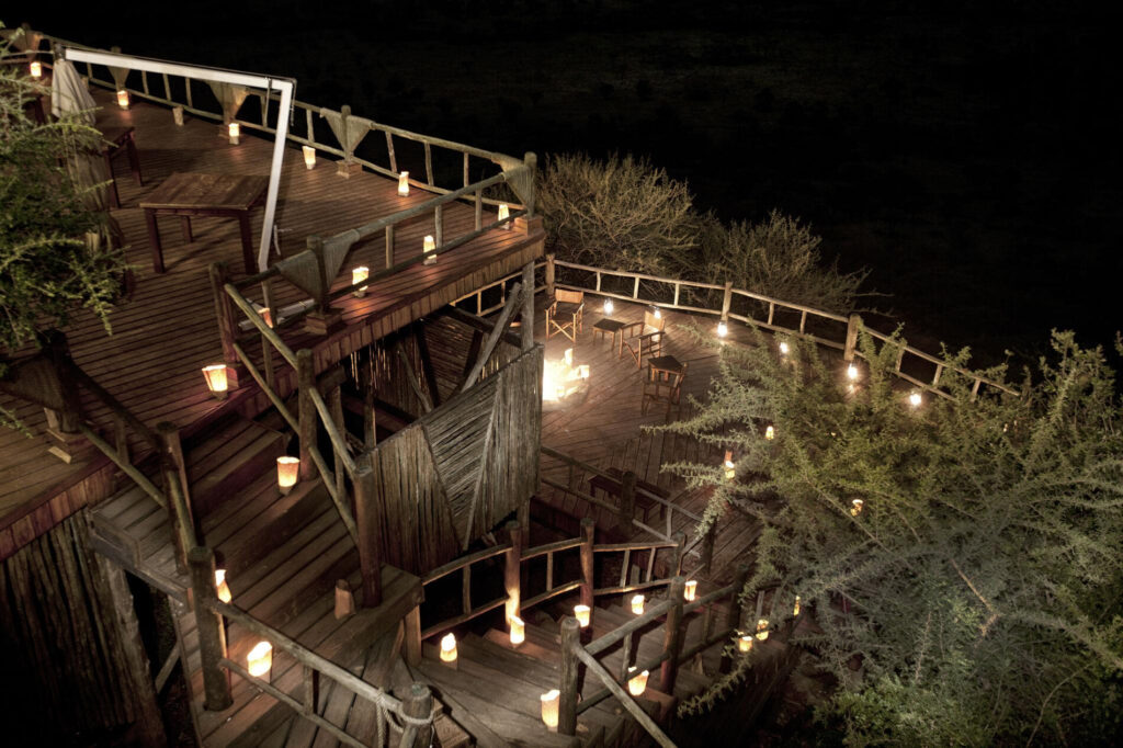 Mbali Mbali Soroi Serengeti Lodge: Intimate Tented Romance
