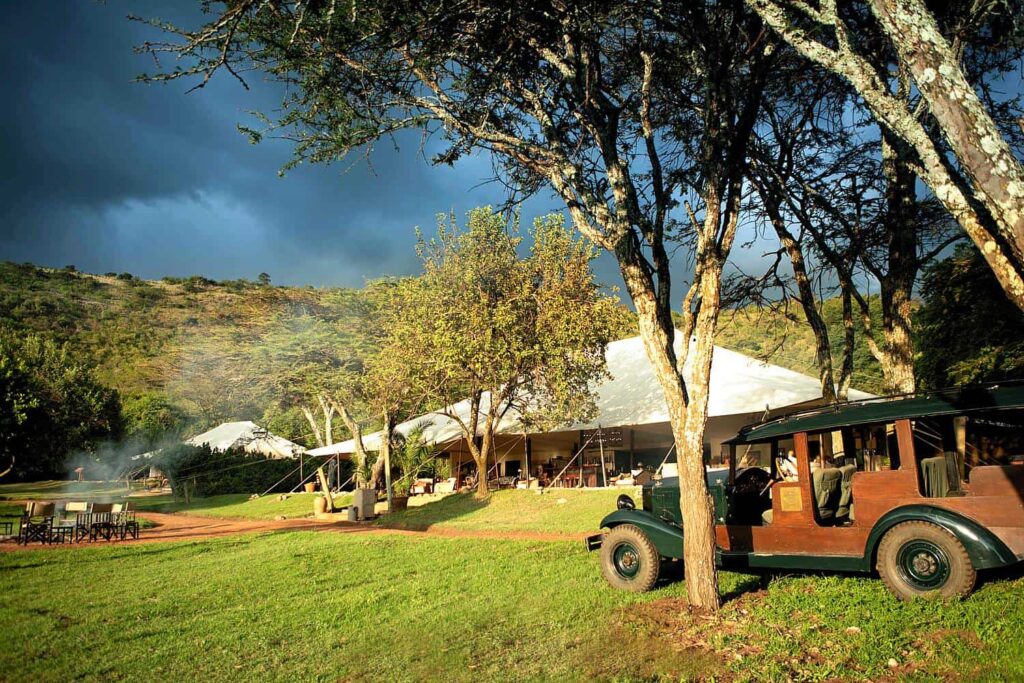 Cottar's 1920s Camp: Luxury Olderkesi Safari Guide